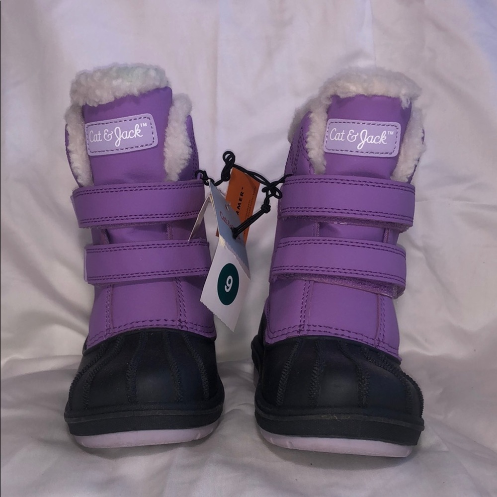 Cat & Jack Lavender Snow Boots with Faux Fur